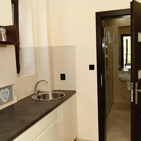 Raj Alloggio in famiglia