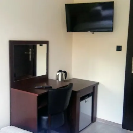 Raj Alloggio in famiglia *