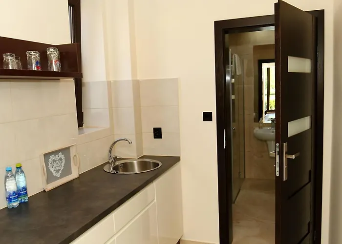 Raj בית אירוח